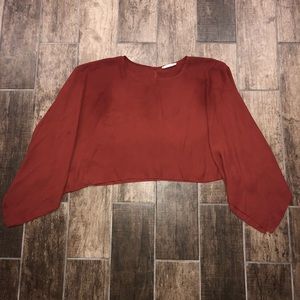 Loose and Flowy Long-Sleeve Blouse